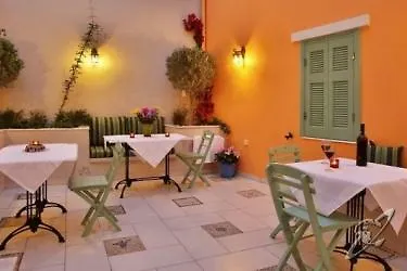 Efchi 1904 מלון 4*